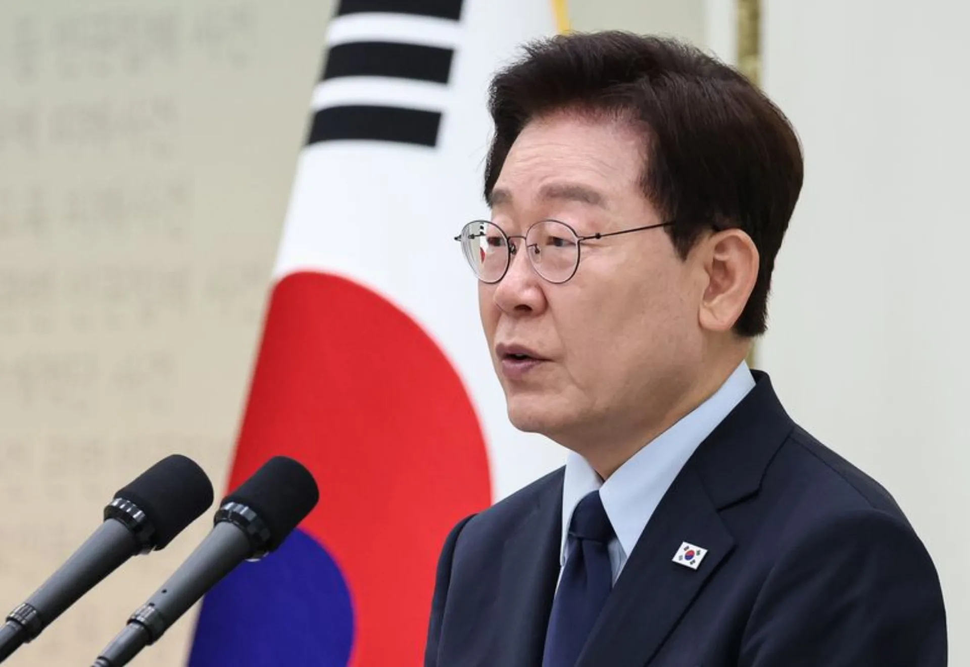 이재명 대통령, 세제개편안 보고 누락 주장 및 책임 회피 논란