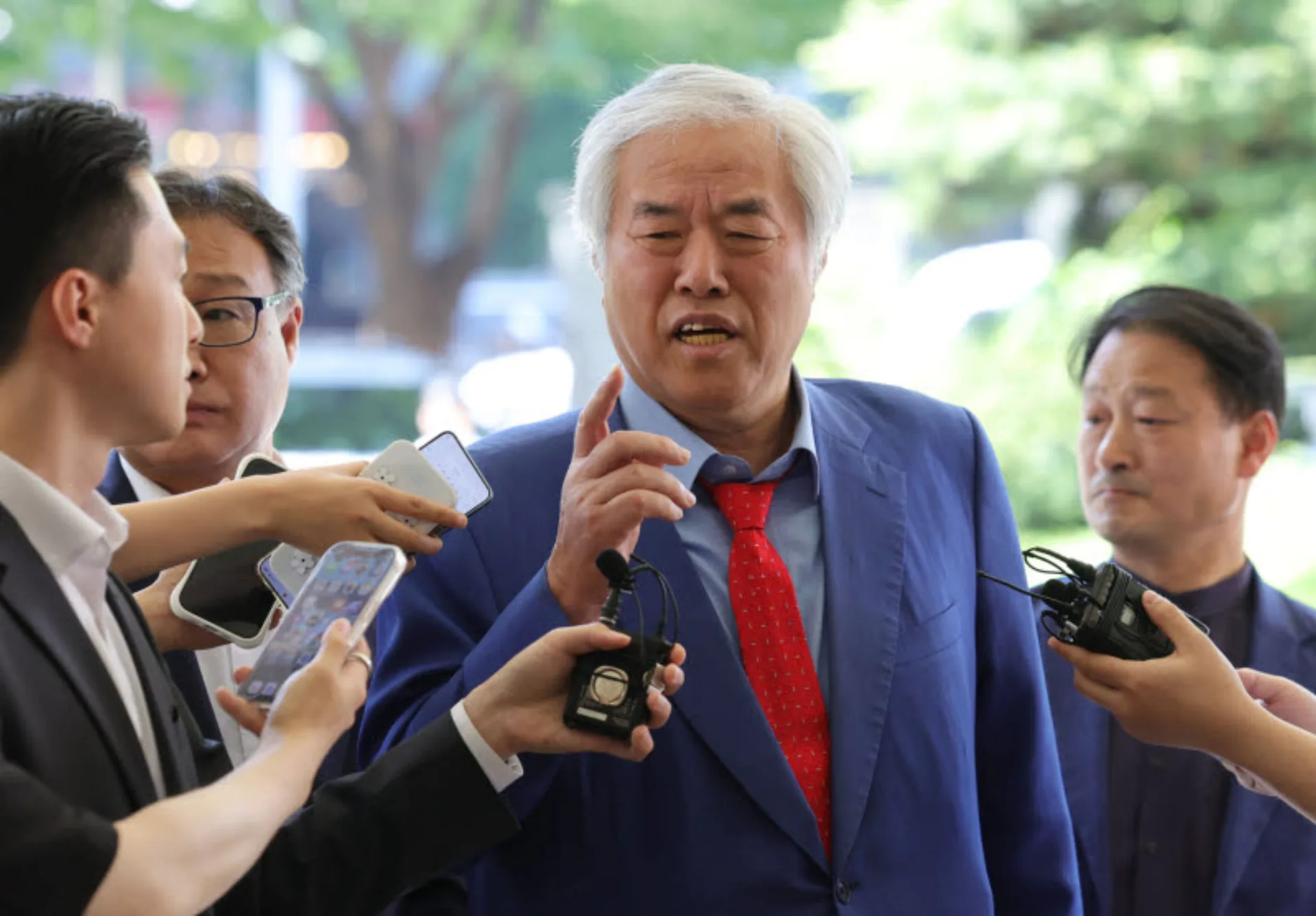 "다 알려줬는데, 엉뚱한 날 계엄" 전광훈 급히 지운 영상