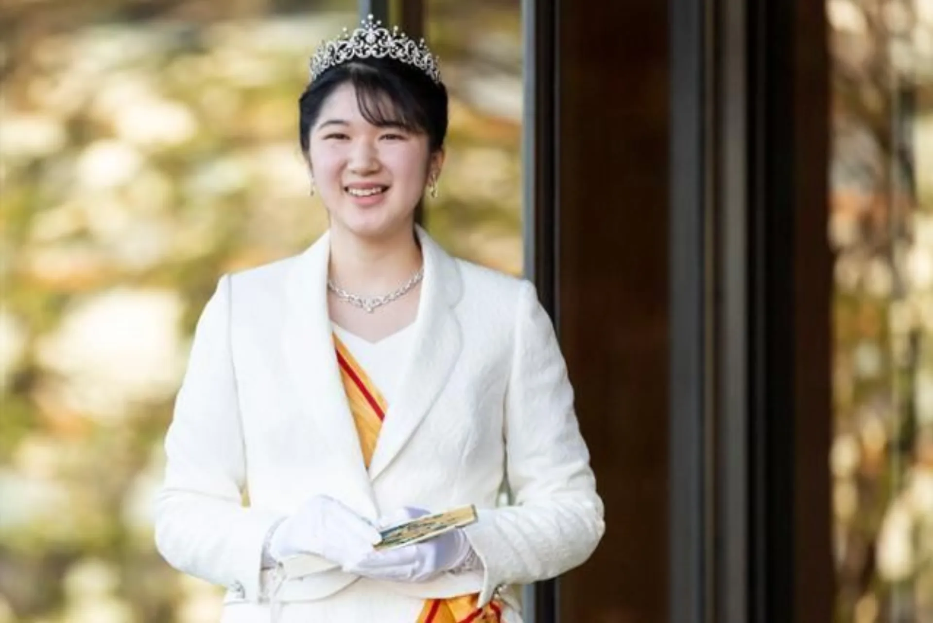 일본 정부, 황실전범 개정하며 남계 승계 원칙 고수 논란